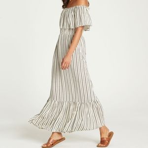 Billabong Island Vibes Off Shoulder Maxi Dress